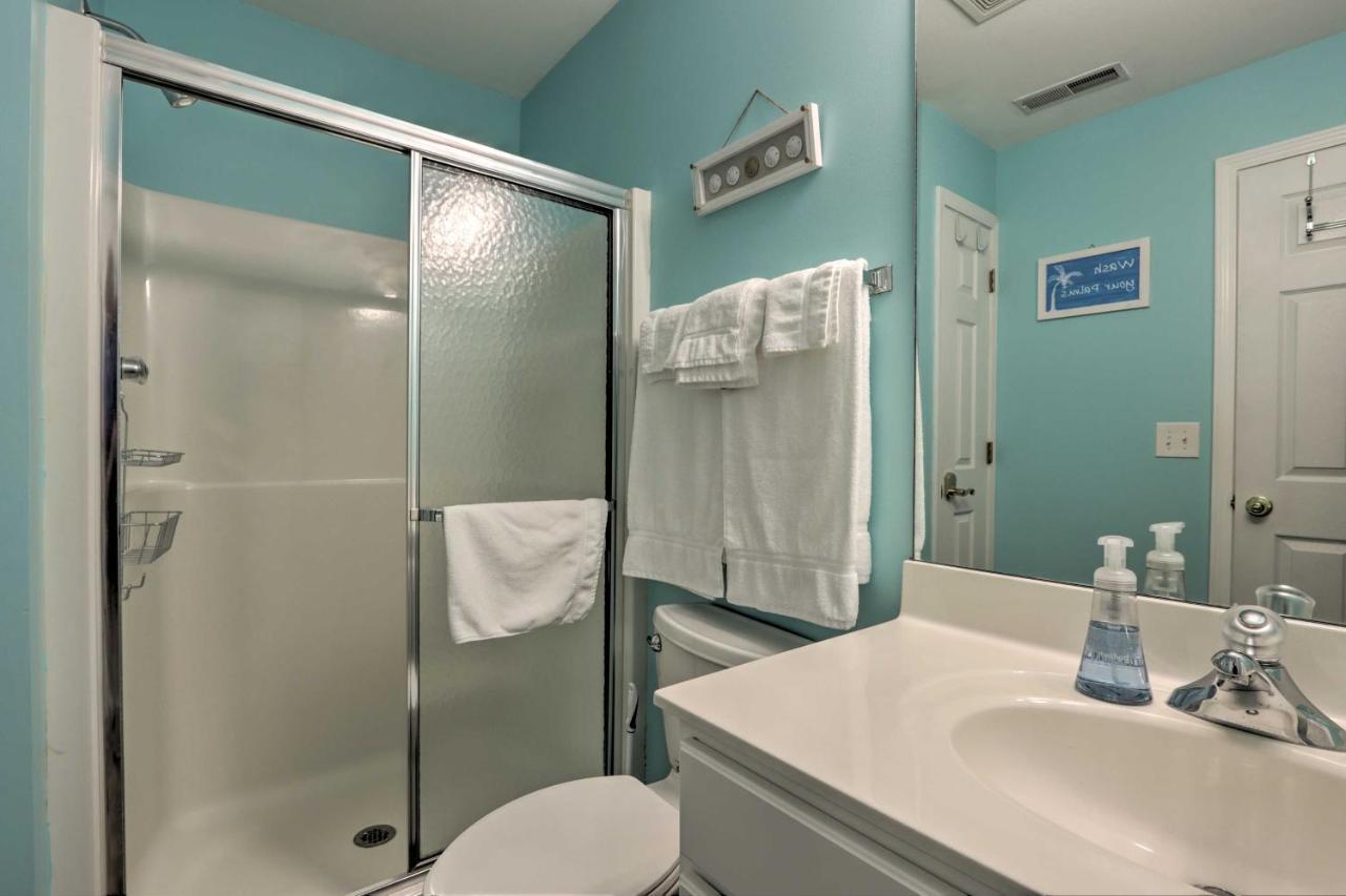 The Lake Escape With Balcony And Pool Access! Camdenton Εξωτερικό φωτογραφία